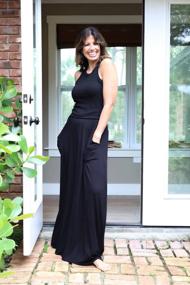 The Perfect Pocketed Maxi Skirt - Black