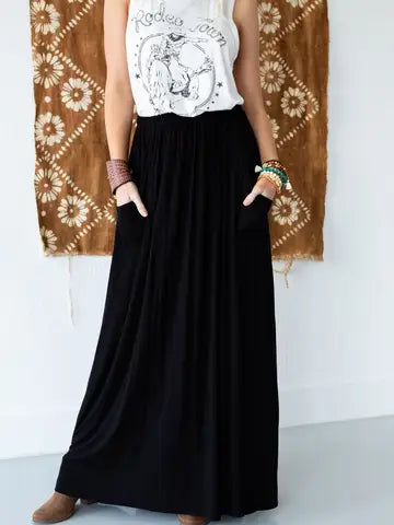 The Perfect Pocketed Maxi Skirt - Black